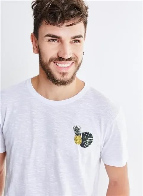 camiseta life is short folhagem camiseta life is short folhagem