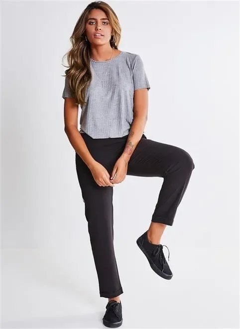blusa solo rib canelada abert lat blusa solo rib canelada abert lat