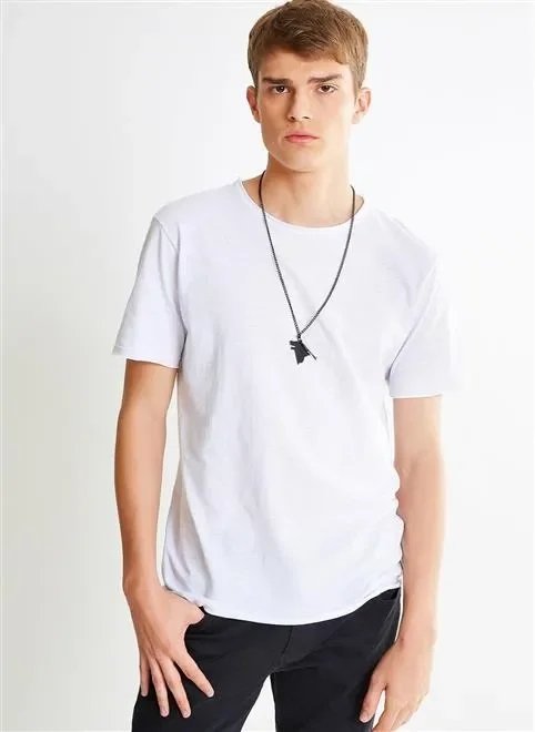 camiseta básica vinho camiseta básica vinho