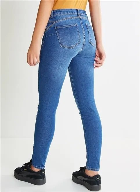 calça push up cintura média em jeans calça push up cintura média em jeans