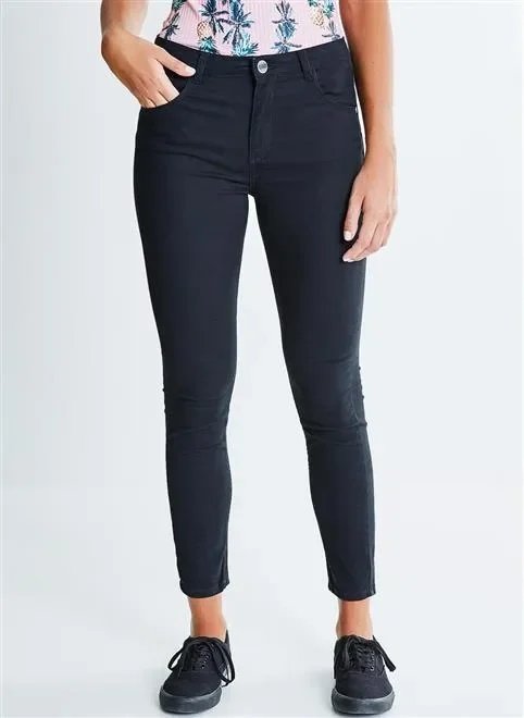 calça tb de sarja color push up calça tb de sarja color push up