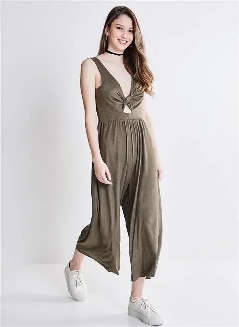 macacão pantacourt suede macacão pantacourt suede