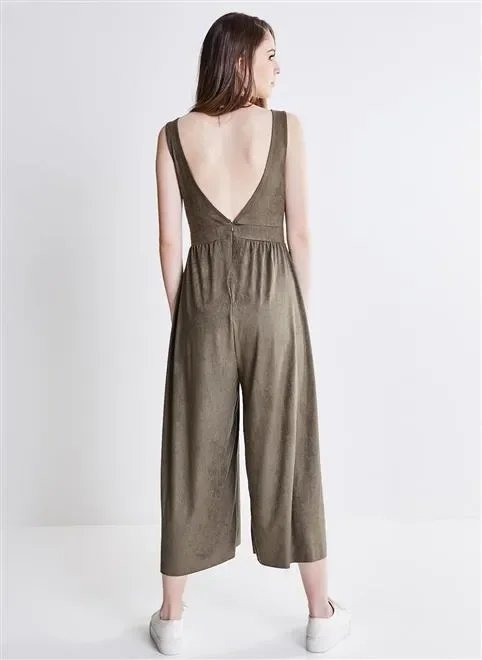 macacão pantacourt suede macacão pantacourt suede