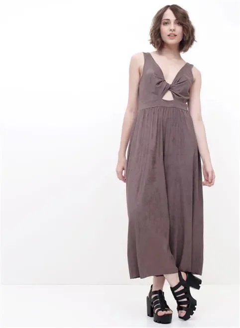 macacão pantacourt suede macacão pantacourt suede