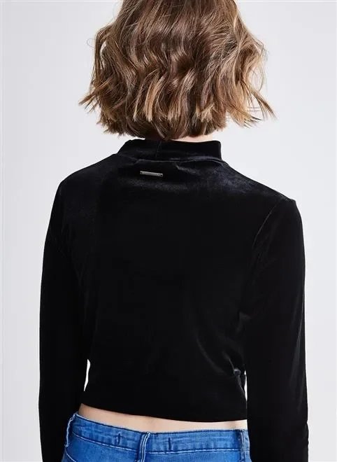 blusa veludo frente torcida blusa veludo frente torcida