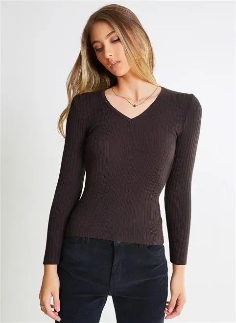 blusa justa gola v canel blusa justa gola v canel