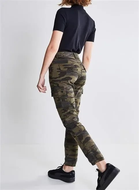 calça sarja ca cargo camuflada calça sarja ca cargo camuflada