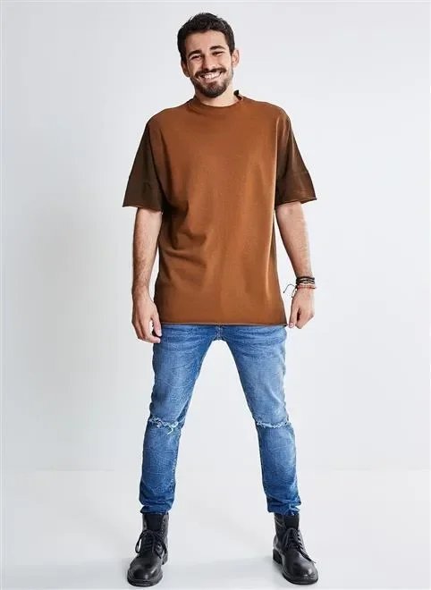 camiseta over lavada camel camiseta over lavada camel