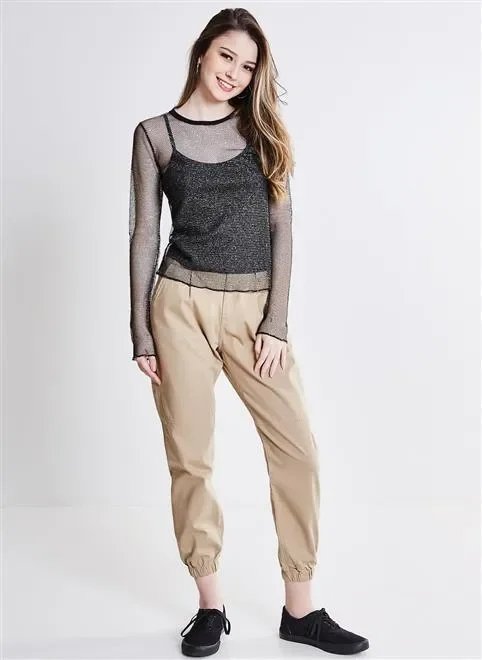 calça jogger em sarja calça jogger em sarja