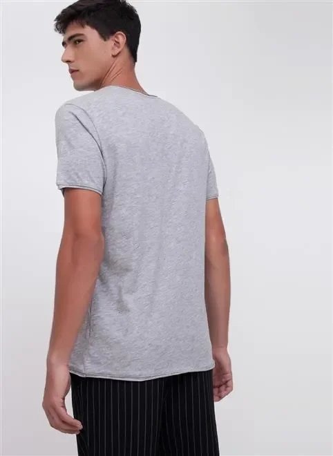 camiseta básica camiseta básica
