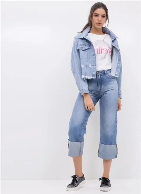 calça pantacourt com barra dobrada calça pantacourt com barra dobrada