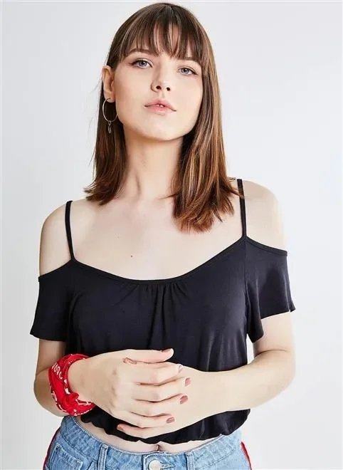 blusa ombro de fora ciganinha blusa ombro de fora ciganinha