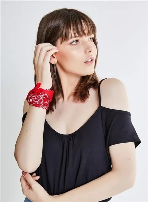 blusa ombro de fora ciganinha blusa ombro de fora ciganinha