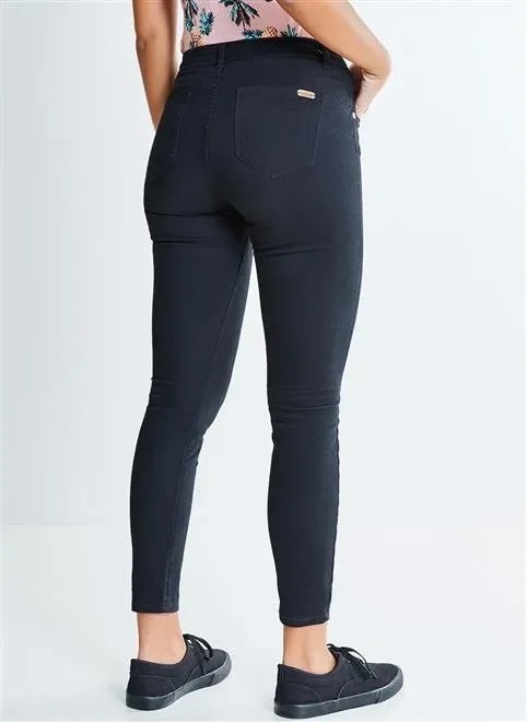 calça tb de sarja color push up calça tb de sarja color push up