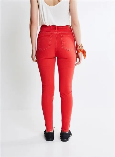 calça skinny ca vermelha calça skinny ca vermelha