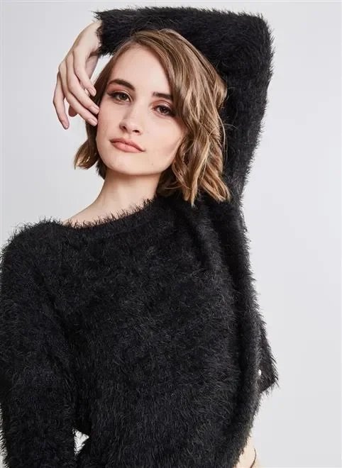 blusa pelinho cropped blusa pelinho cropped