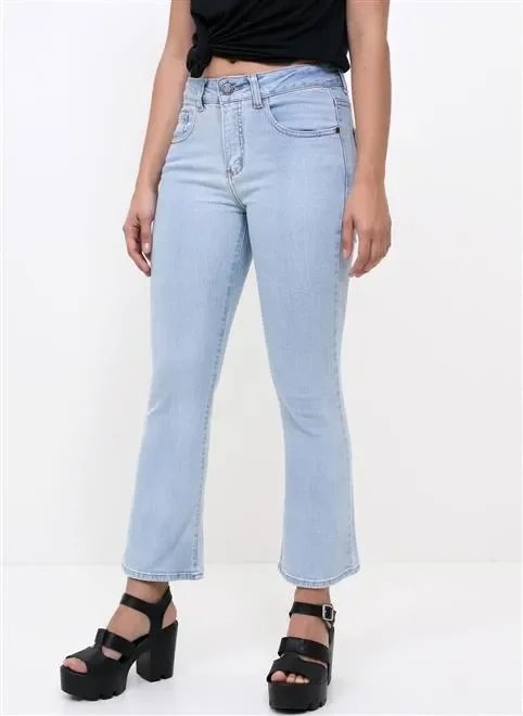 calça fit boot croppped calça fit boot croppped