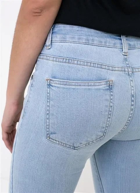 calça fit boot croppped calça fit boot croppped