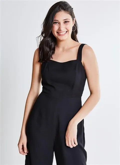 macacão decote reto pantacourt macacão decote reto pantacourt