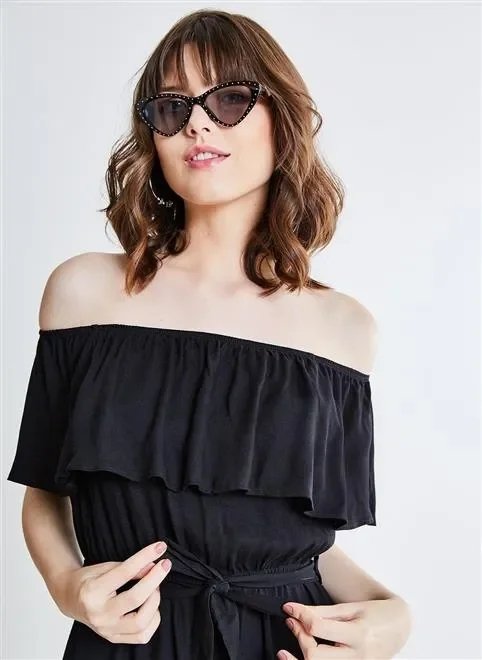 macacão ciganinha pantacourt cinto macacão ciganinha pantacourt cinto