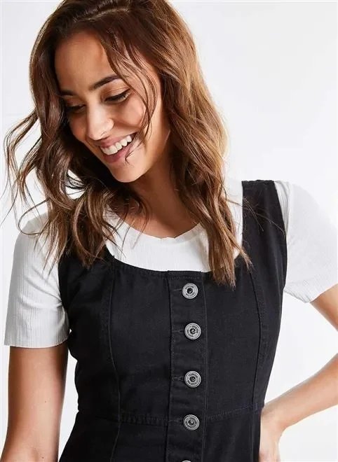 vestido sarja botões e recortes vestido sarja botões e recortes